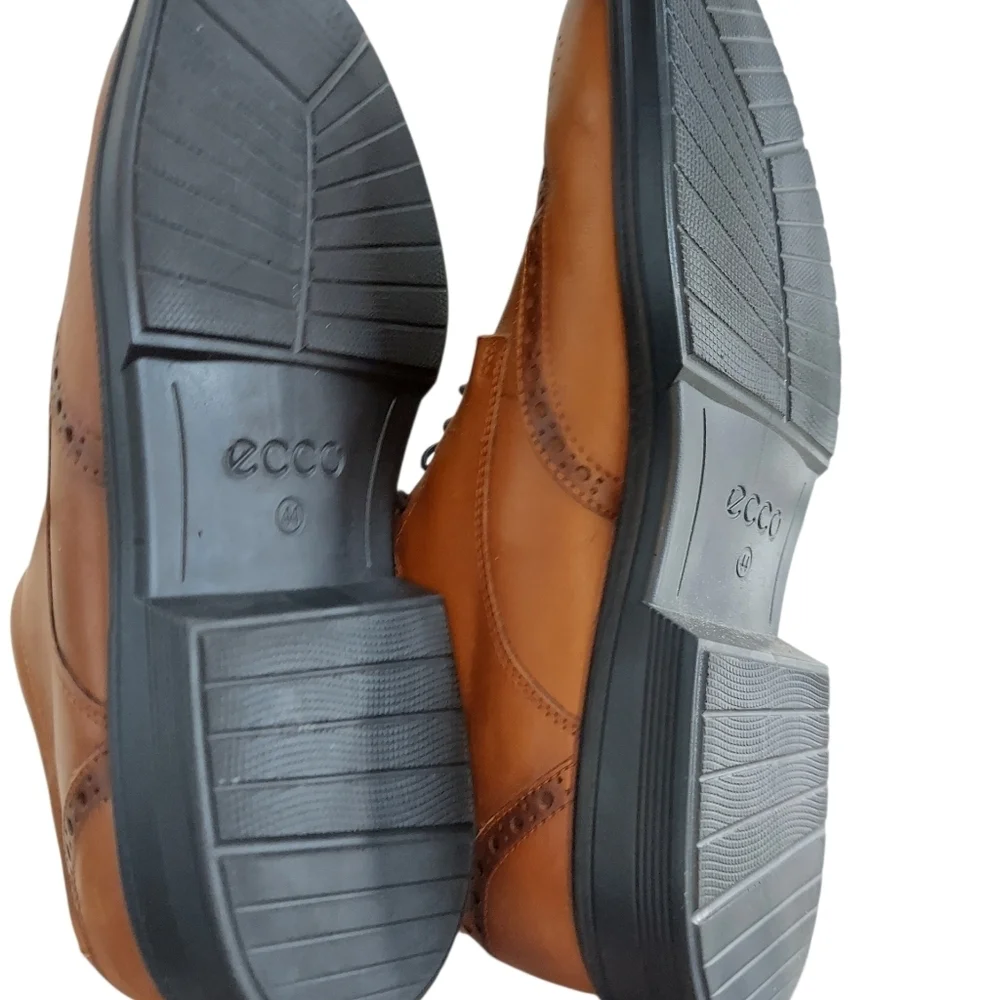 ECCO Lisbon Wingtip Brogue Oxford Dress Shoe Leather